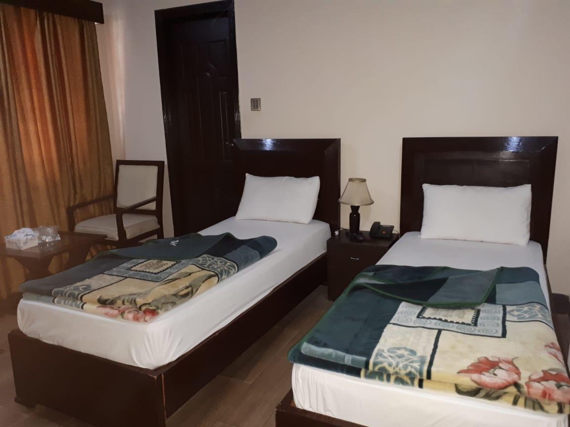 Midtown Hotel Rawalpindi Exterior photo